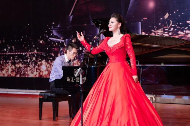 岭南师范学院4校友用歌声唱响毕业季